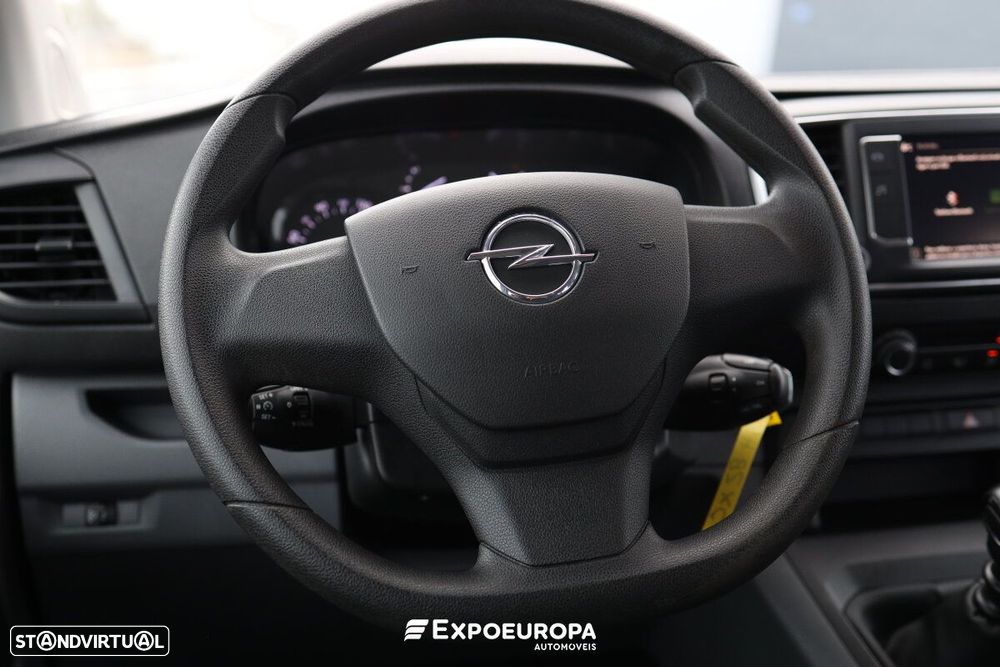 Opel Vivaro 1.5 CDTi L2H1 Essentia - 10