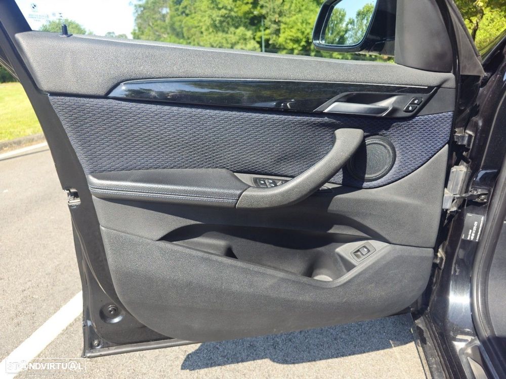 BMW X1 25 d xDrive Pack M - 10