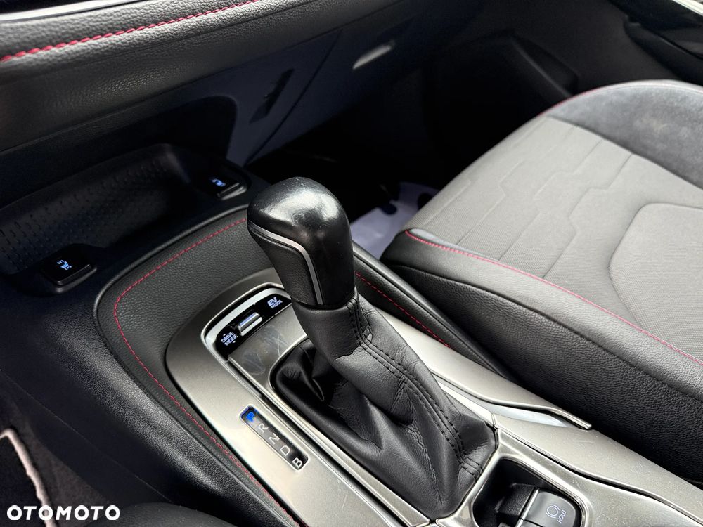 Toyota Corolla 1.8 Hybrid GPF GR Sport - 23