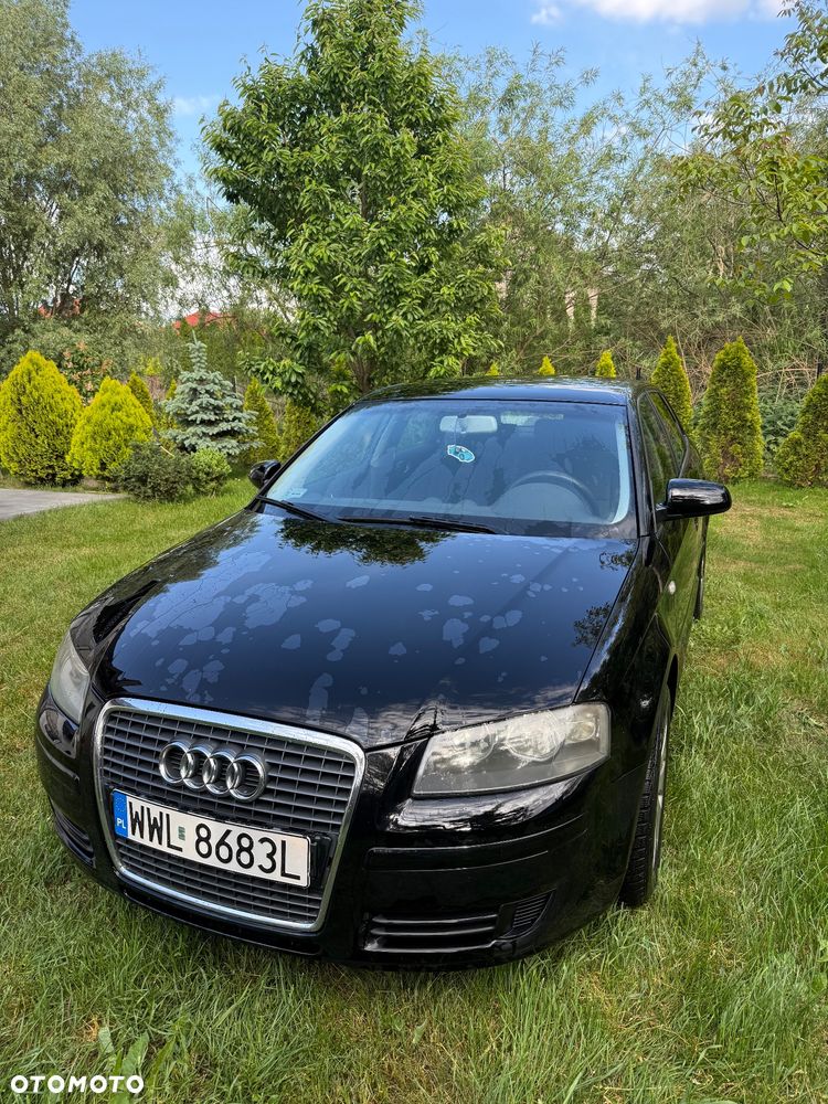 Audi A3 Sportback 1.6 Ambiente - 3
