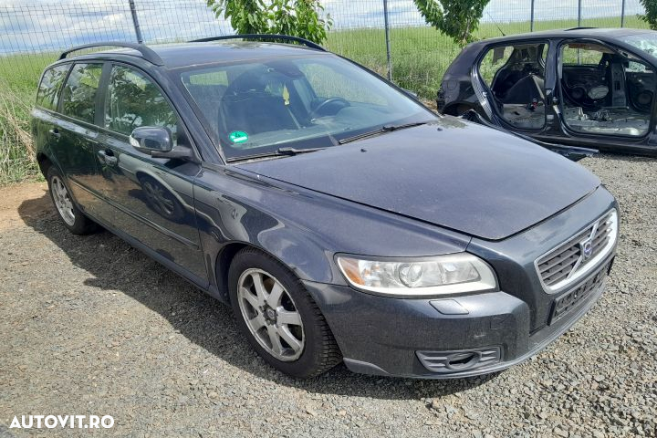 Punte fata Volvo V50 1 [2003 - 2011] wagon 2.0 D MT (136 hp) - 4