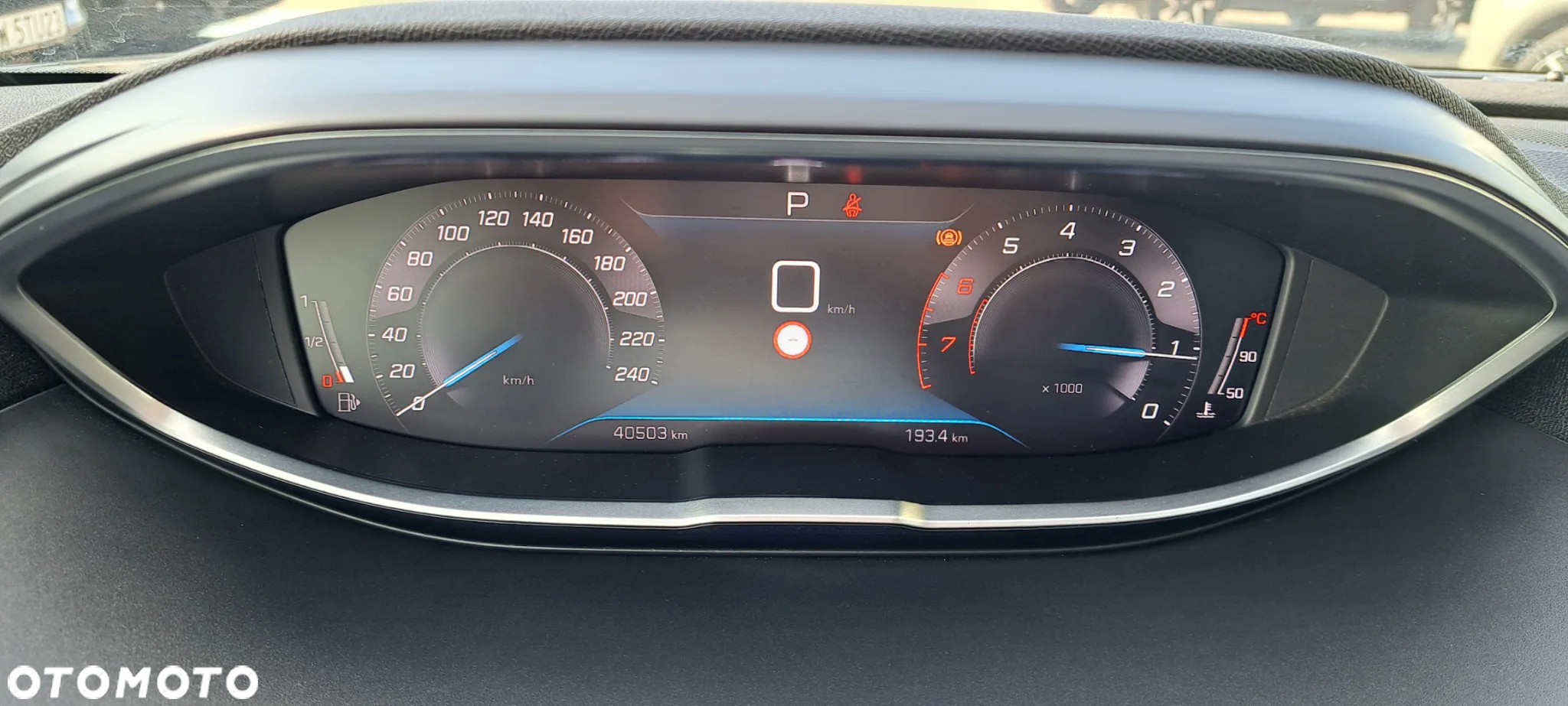 Peugeot 3008 1.2 PureTech Allure Pack S&S EAT8 - 6