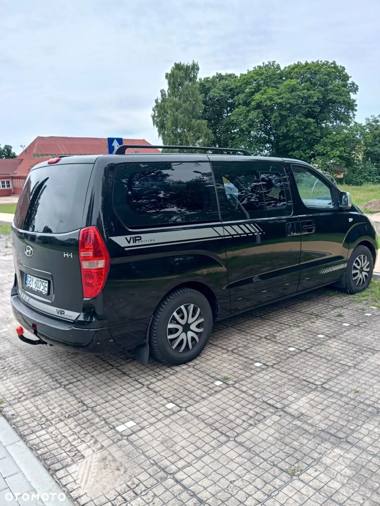 Hyundai H-1 Starex - 7