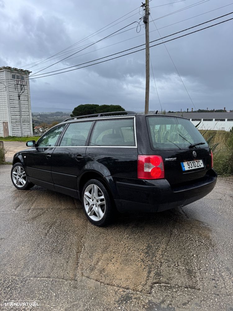 VW Passat Variant 1.9 TDi Trendline - 5