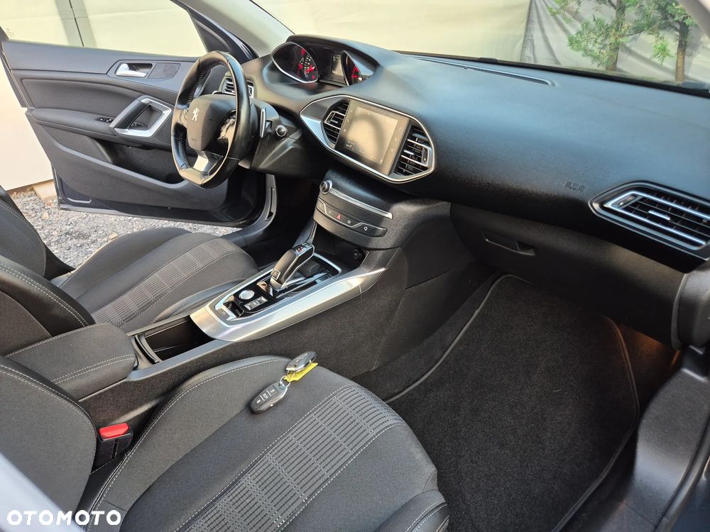 Peugeot 308 1.5 BlueHDi GT S&S EAT8 - 25