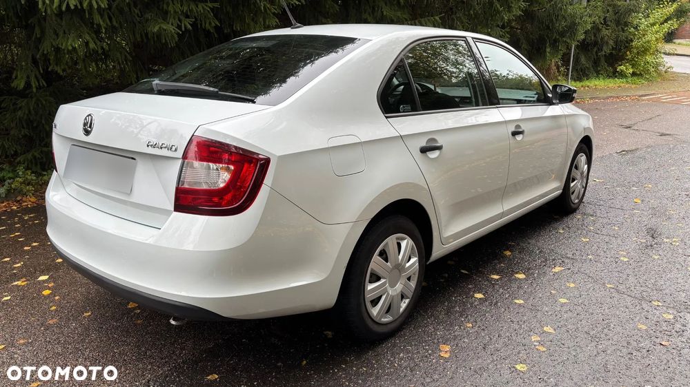 Skoda RAPID 1.0 TSI Active - 6