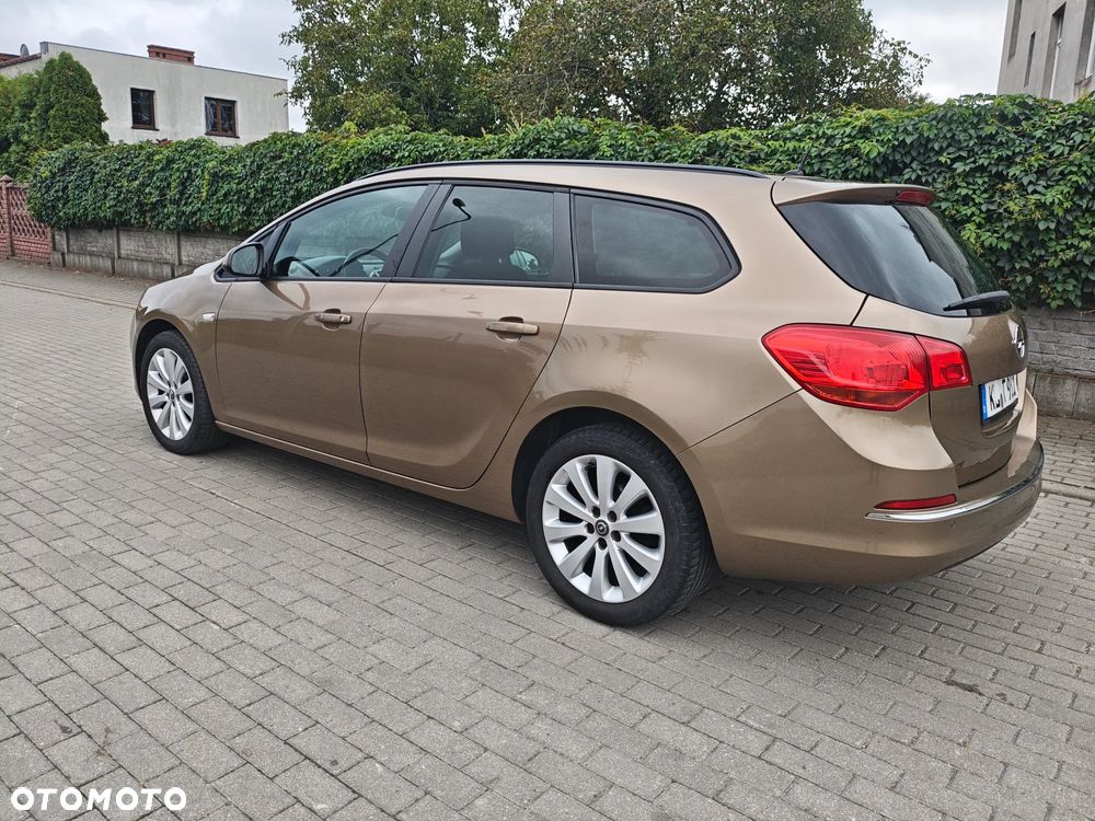 Opel Astra 1.4 Turbo Active - 10