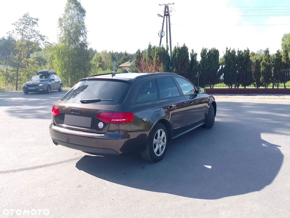Audi A4 - 8