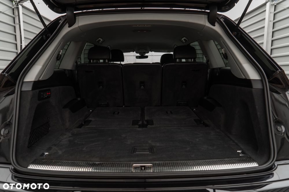 Audi Q7 3.0 TDI ultra Quattro Tiptronic - 14