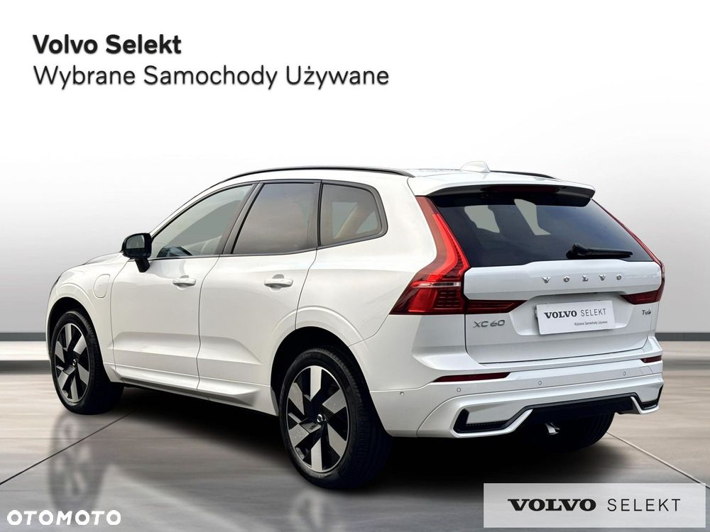 Volvo XC 60 - 4