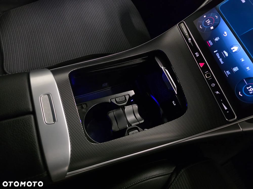 Mercedes-Benz Klasa C 220 d 9G-TRONIC - 21