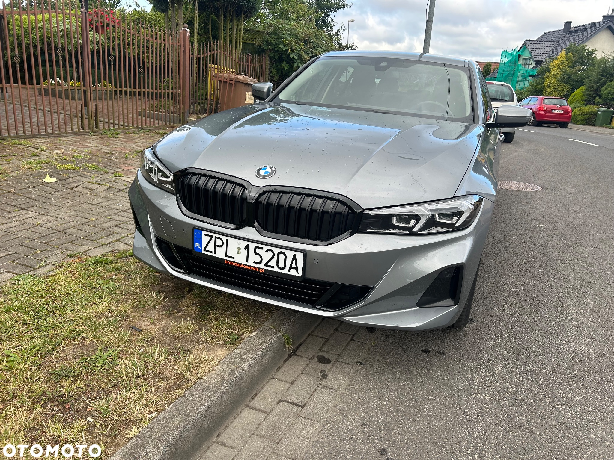 BMW Seria 3 318i Sport Line - 2