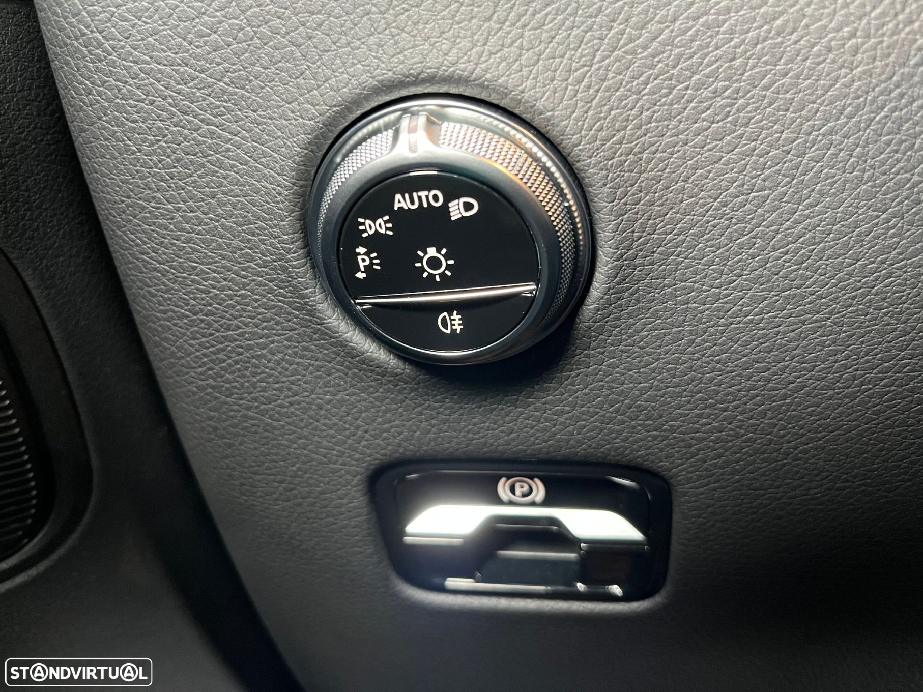 Mercedes-Benz GLC 300 de 4Matic - 16