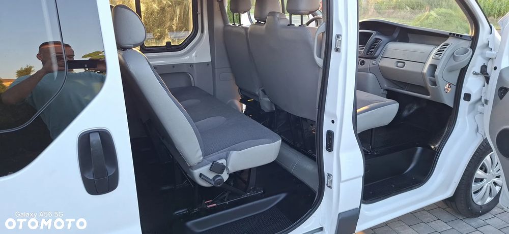 Opel Vivaro - 13