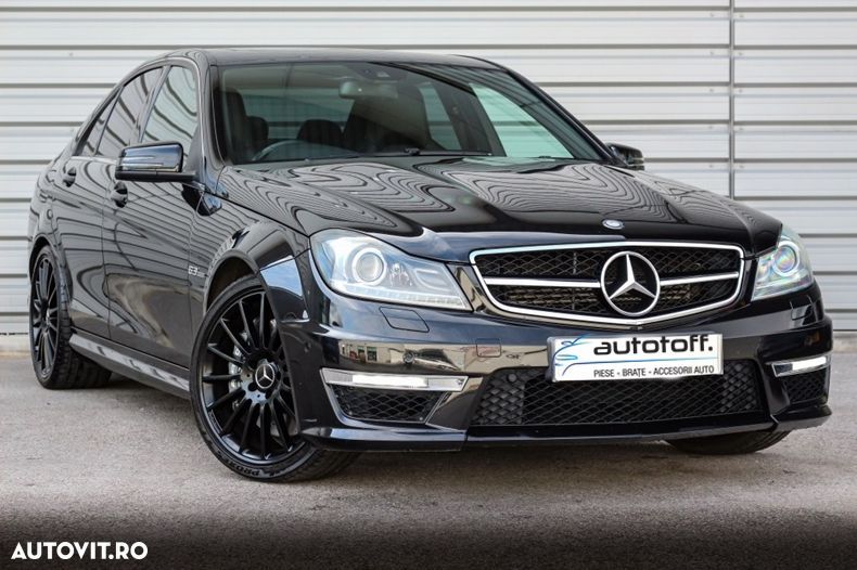 Pachet exterior Mercedes C-Class W204 Facelift (11-14) C63 Design - 1