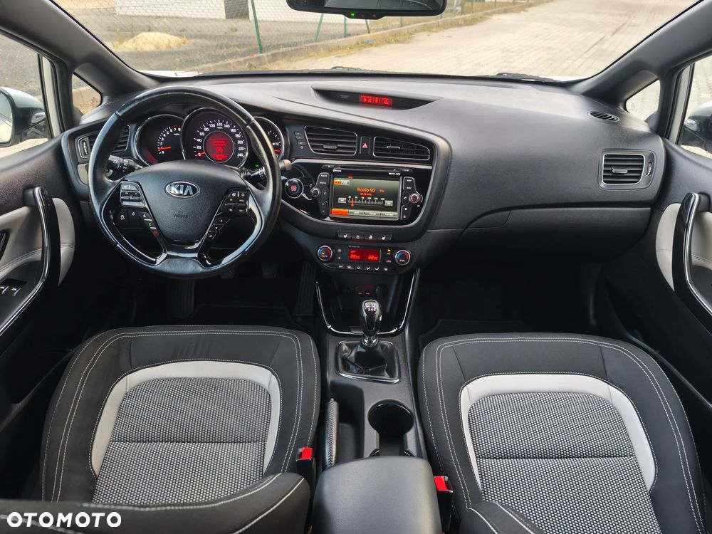 Kia Proceed 2013 photo 5