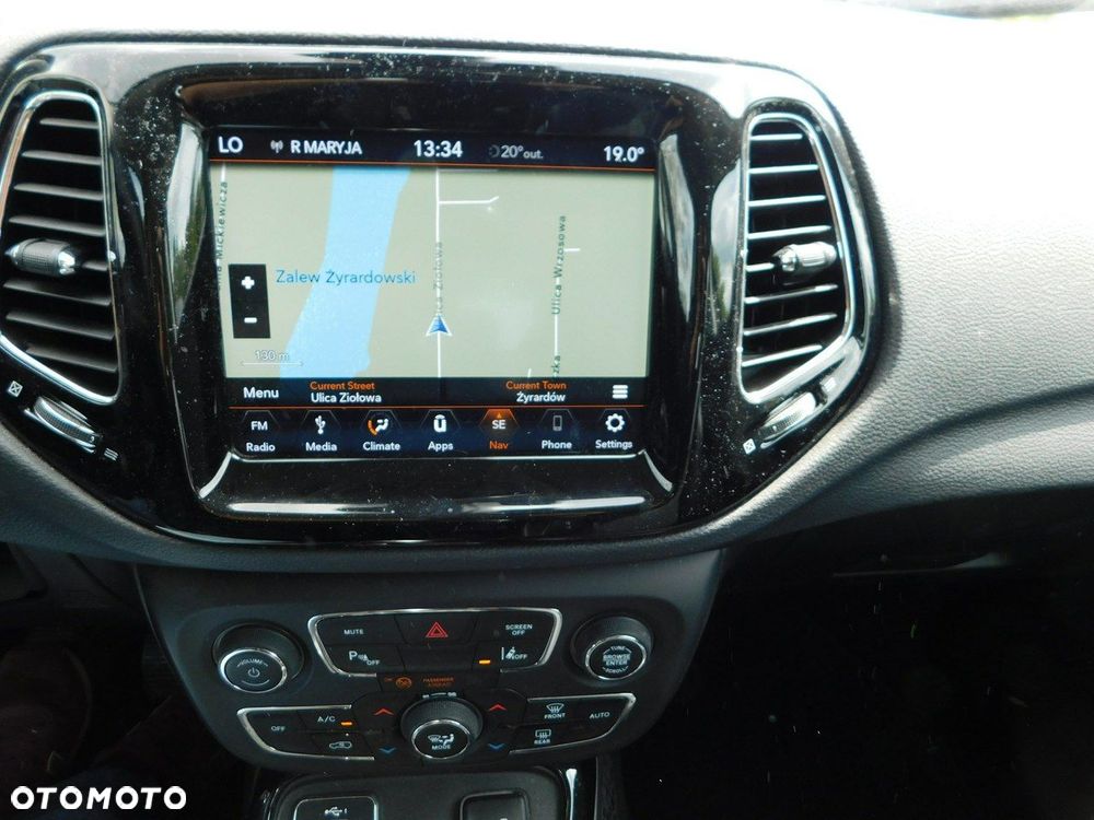 Jeep Compass - 8
