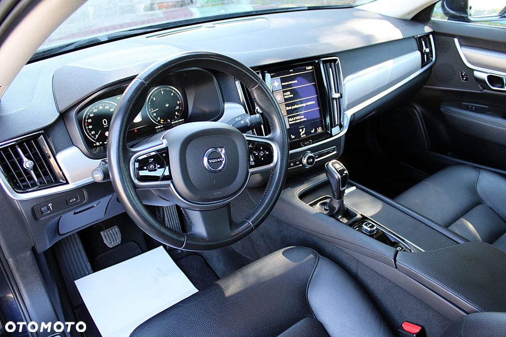Volvo S90 - 15