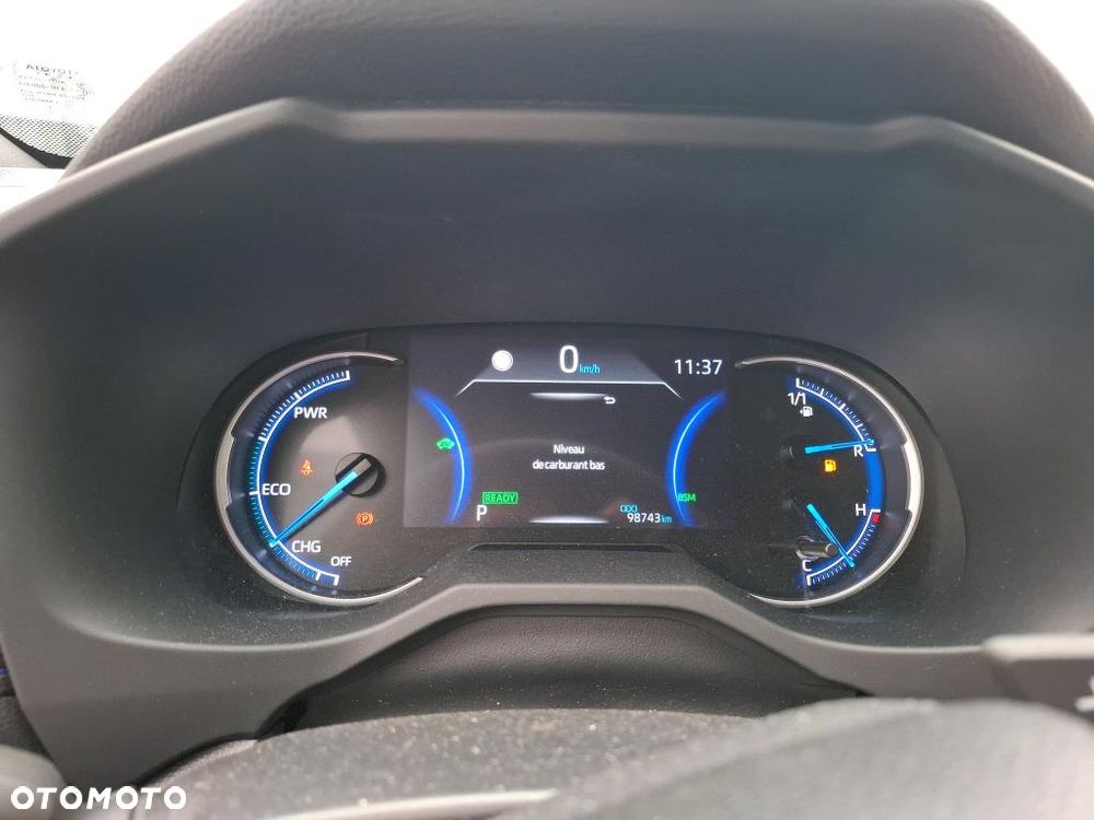 Toyota RAV4 - 9