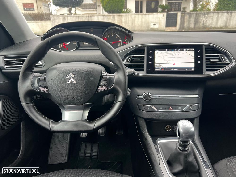 Peugeot 308 SW BlueHDi 130 Stop & Start Active - 13