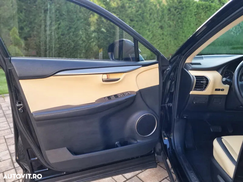 Lexus Seria NX 300h AWD Executive Plus - 13