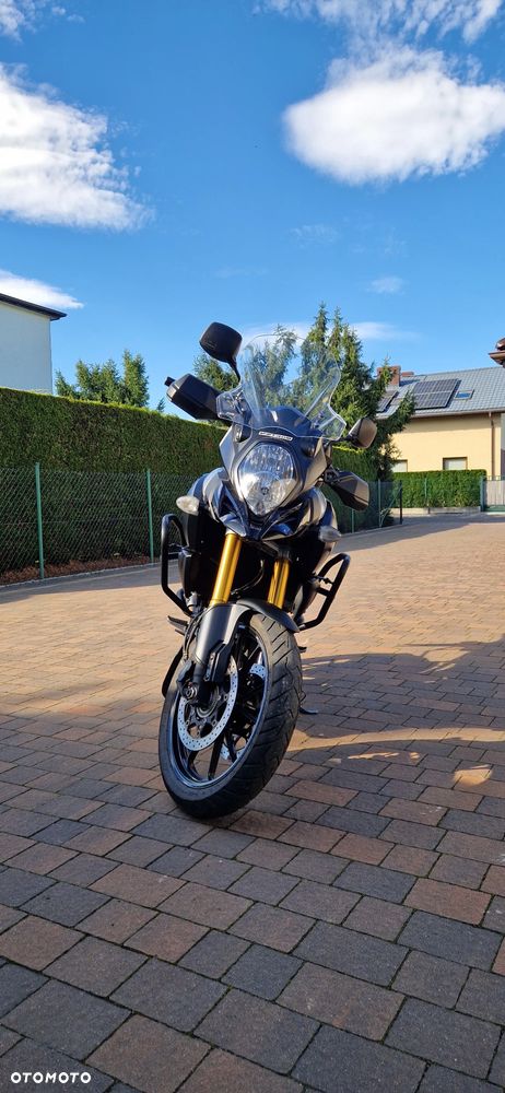 Suzuki V-STROM - 2