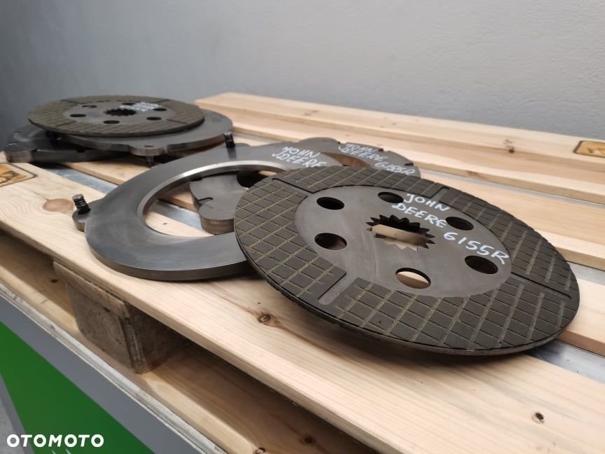 Hamulce John Deere 6155 R R333849 - 7