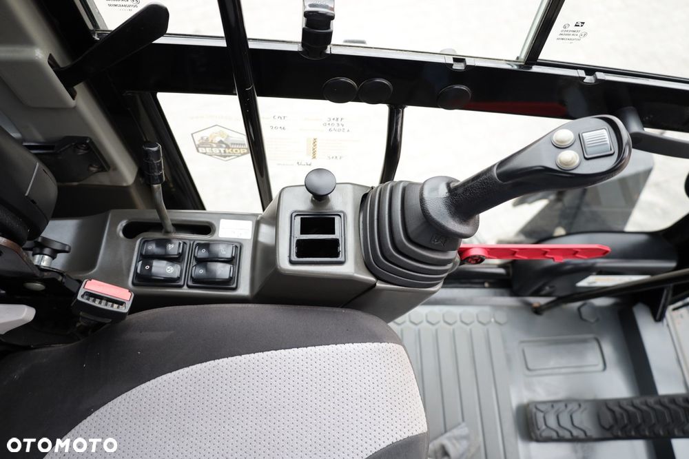 Caterpillar M318F - 27