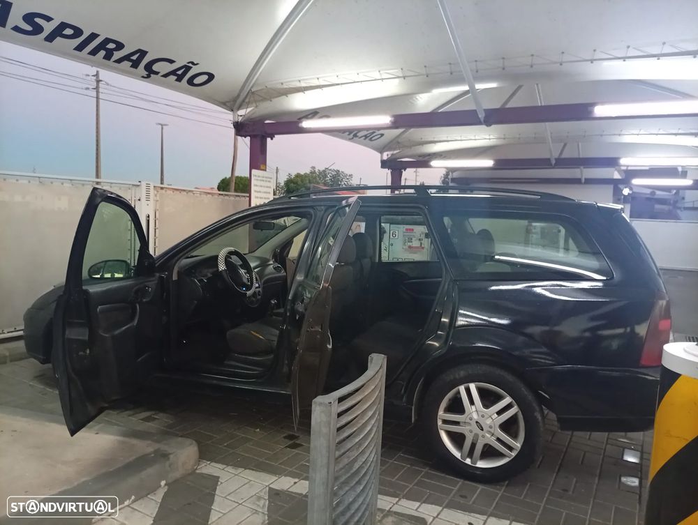 Ford Focus SW 1.8 TDdi Trend - 1
