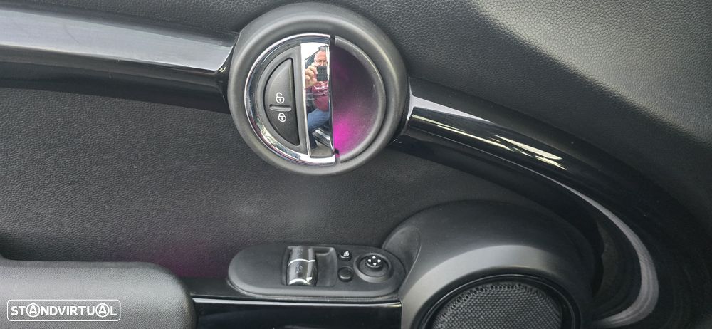 MINI 3 Portas Cooper Aut. - 28