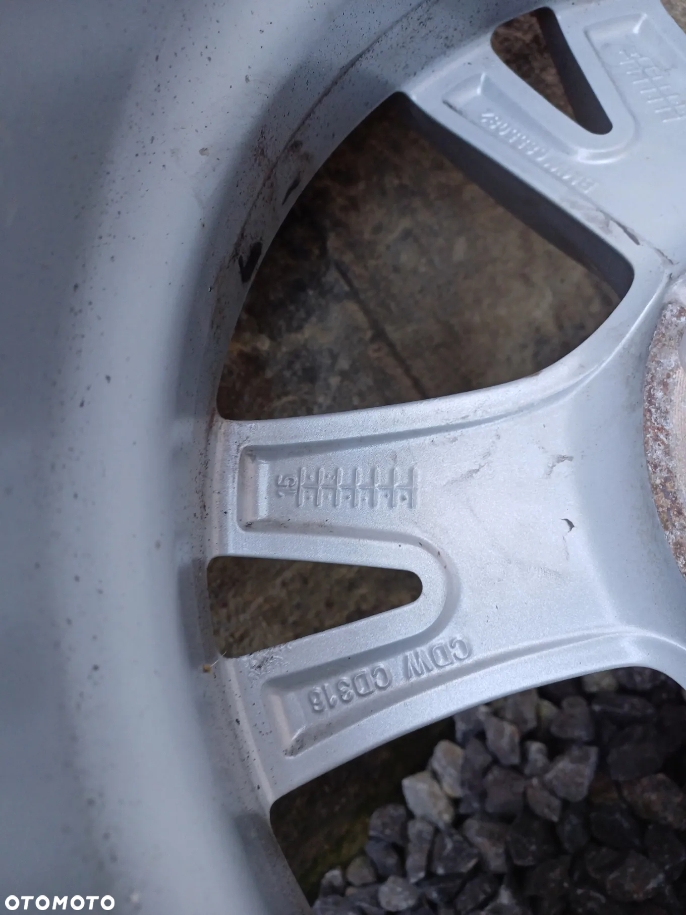ALUFELGI 6874641 BMW 5X112 205/60/16 ET52 OTWÓR CENTRUJĄCY 66.5MM - 14