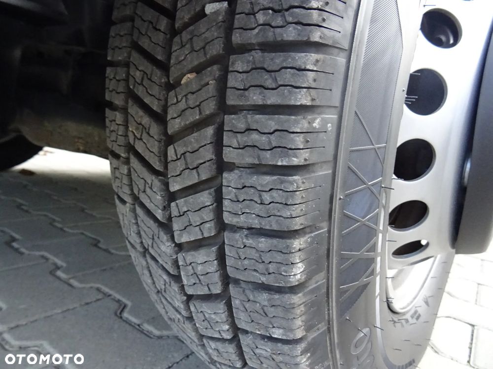 Mercedes-Benz Sprinter 516 WYWROTKA ORYGINALNA 2,2 CDi 160KM KLIMA HAK - 17
