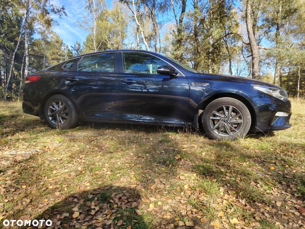 Kia Optima 2.0 L - 38
