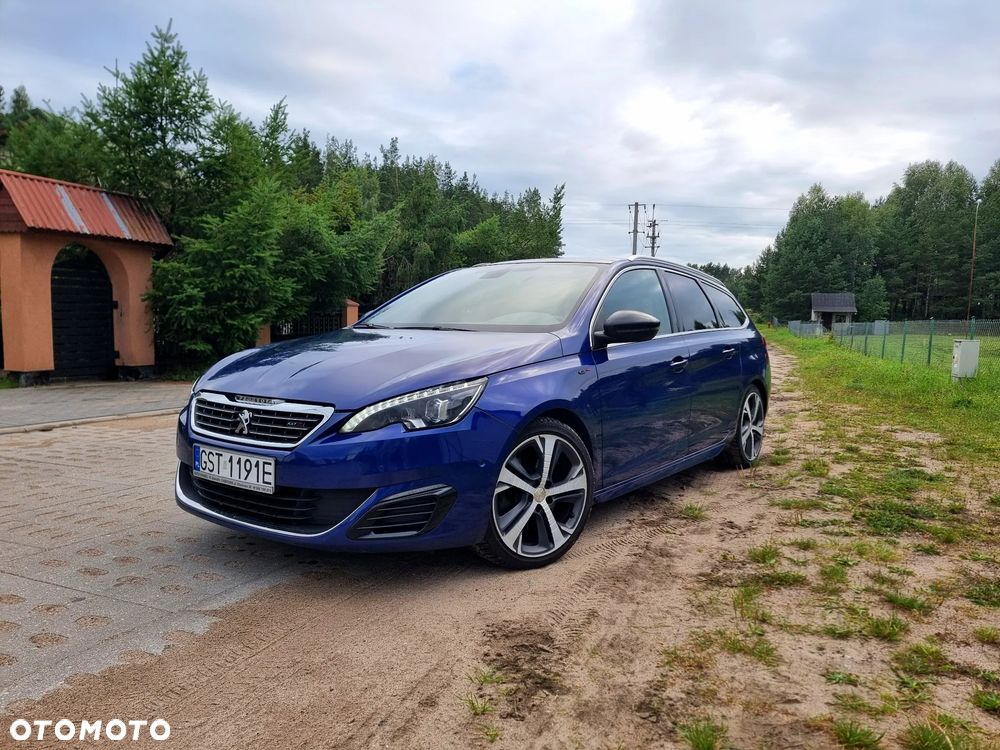 Peugeot 308 - 1