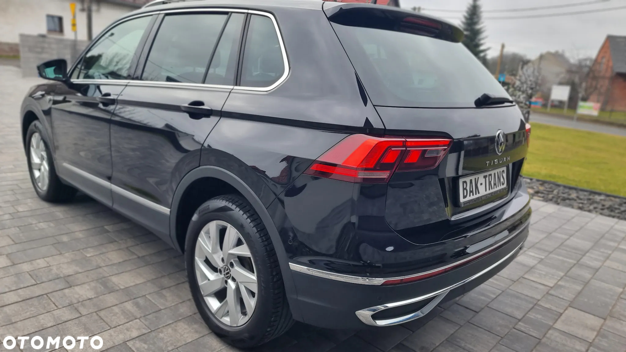 Volkswagen Tiguan 2.0 TDI SCR 4MOTION DSG Elegance - 5