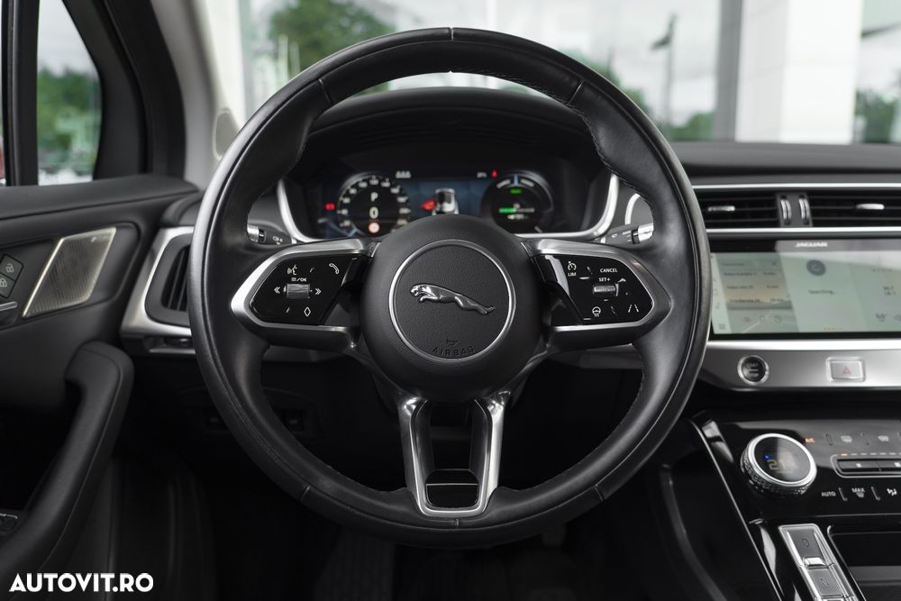 Jaguar I-Pace - 18