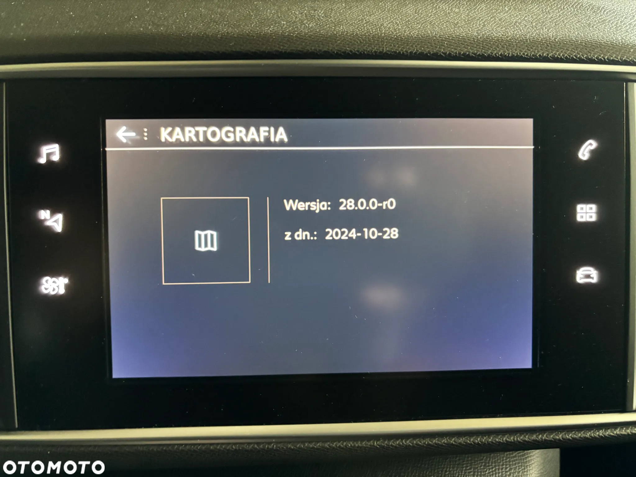 Peugeot 308 1.2 PureTech Active S&S EAT6 - 24