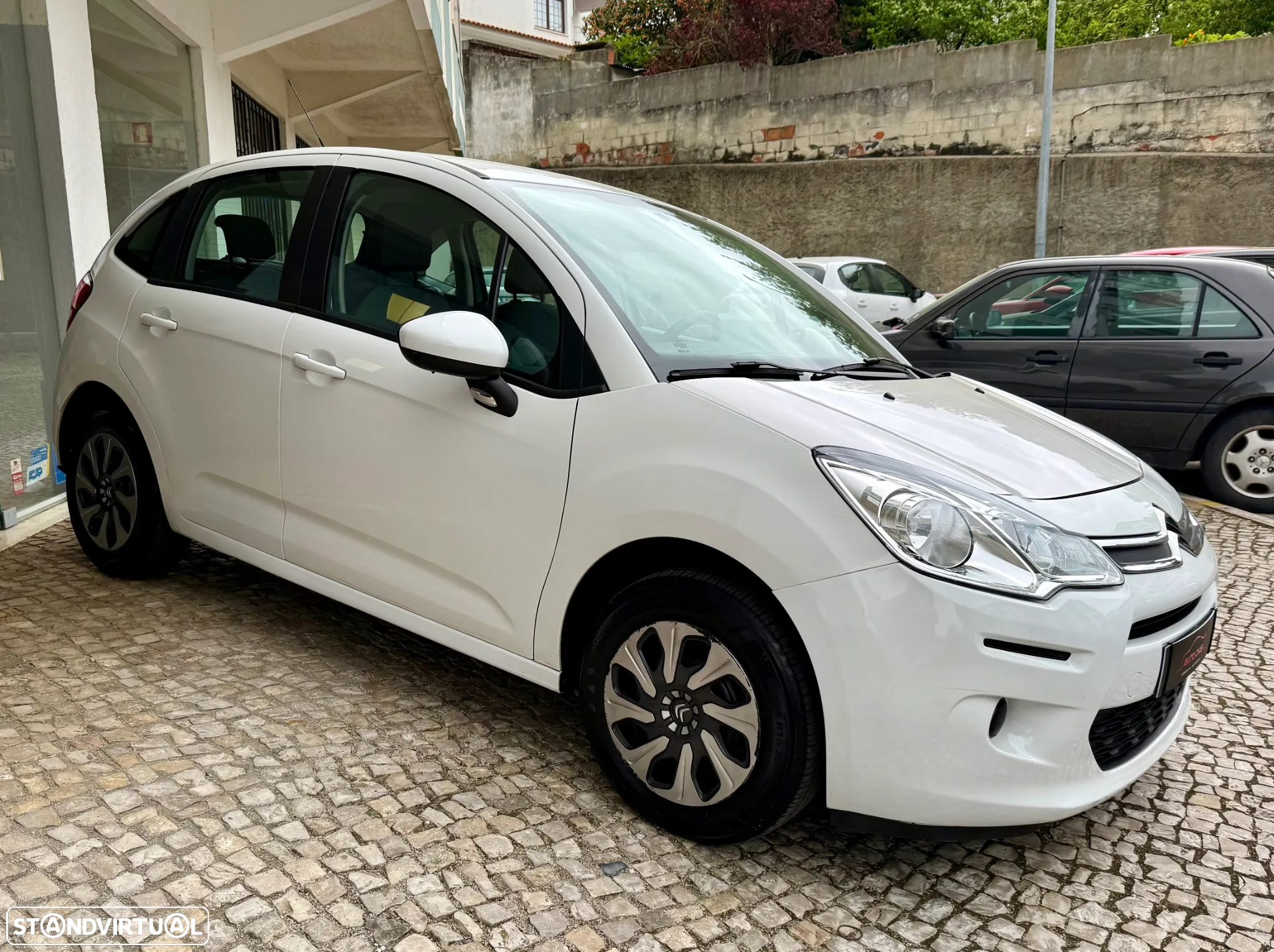 Citroën C3 1.0 PureTech Attraction - 3