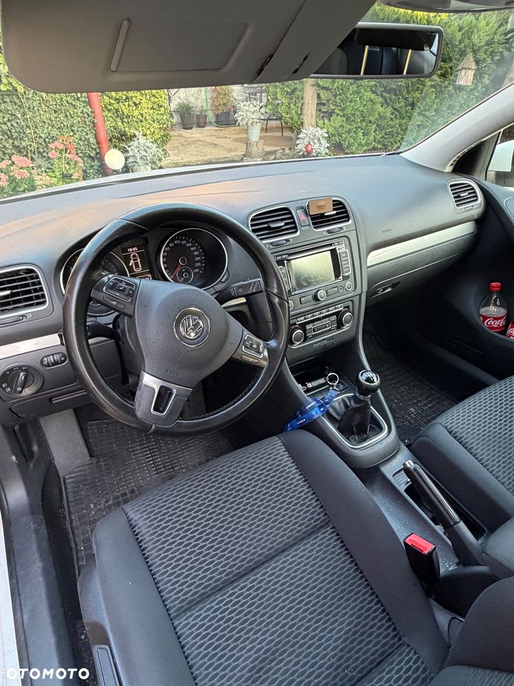 Volkswagen Golf 1.6 TDI DPF BlueMotion - 5