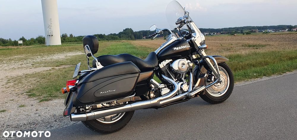 Harley-Davidson Touring Road King - 23