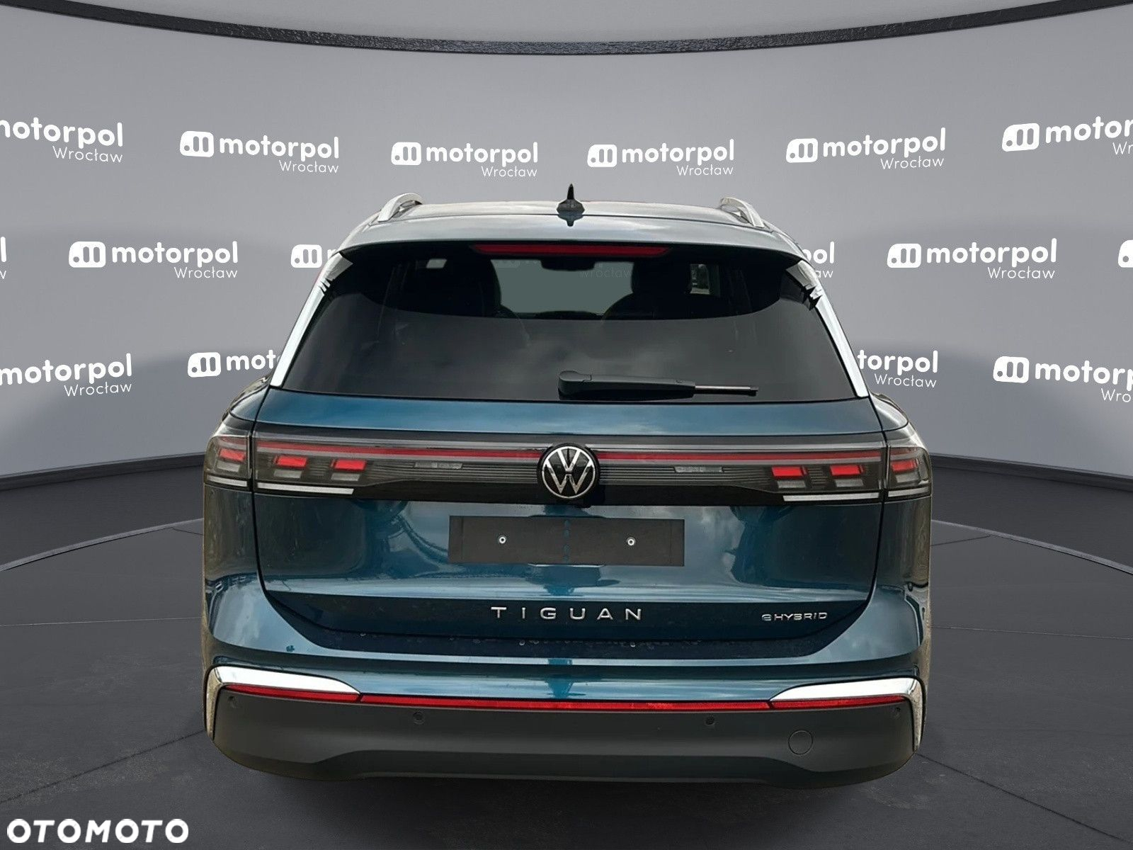 Volkswagen Tiguan - 9