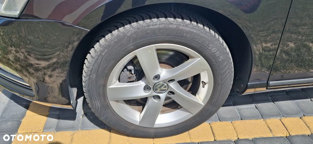 Volkswagen Passat 1.4 TSI Trendline - 17