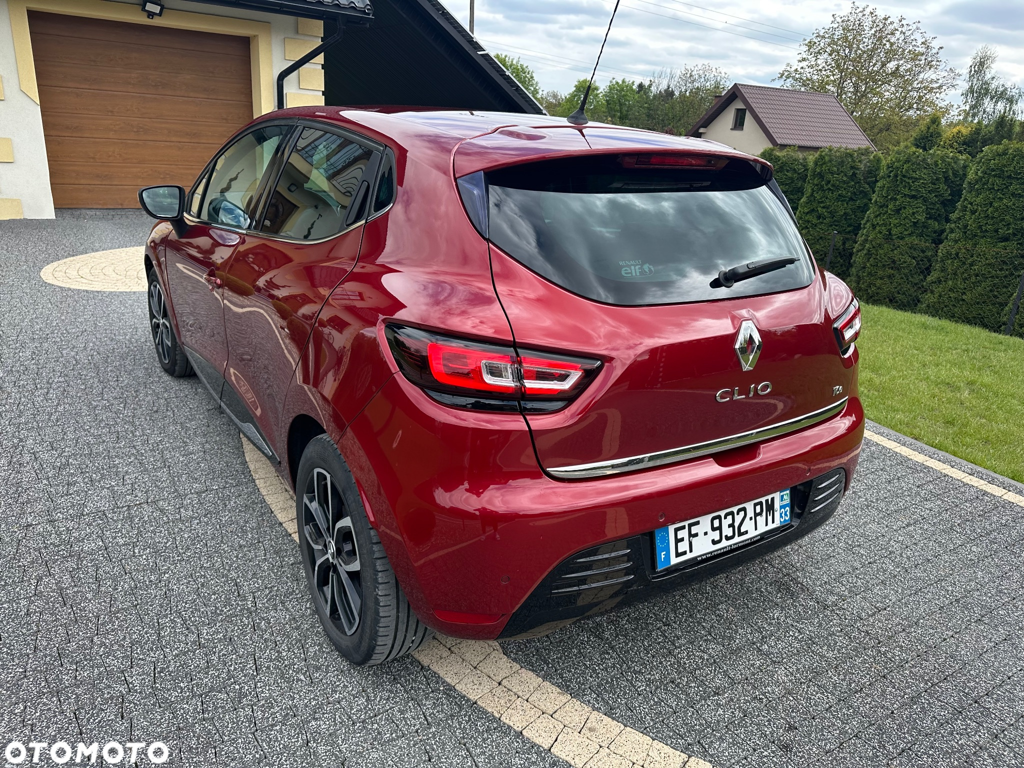 Renault Clio TCe 90 TECHNO - 8