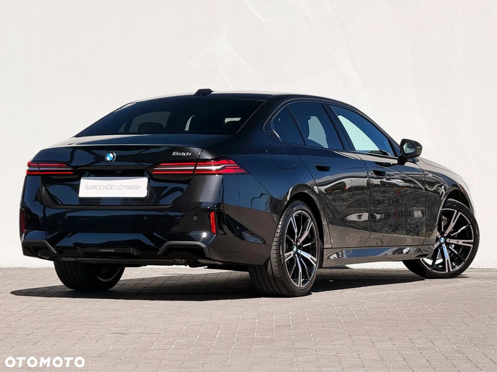 BMW Seria 5 520i - 3
