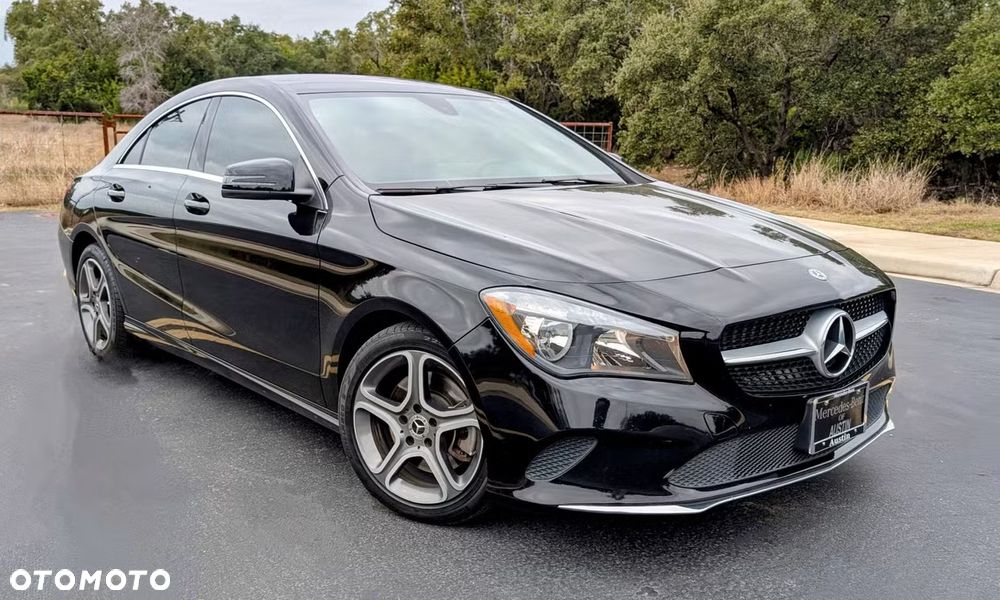 Mercedes-Benz CLA 250 4Matic 7G-DCT - 1