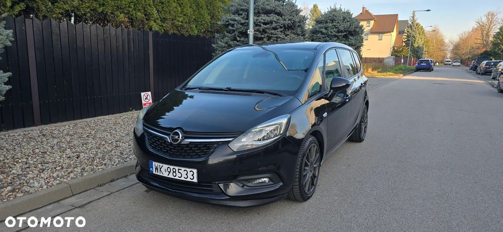 Opel Zafira - 1