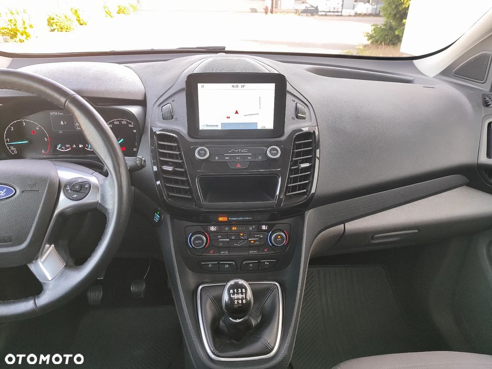 Ford Tourneo Connect Grand 1.5 TDCi Start/Stop Titanium - 12