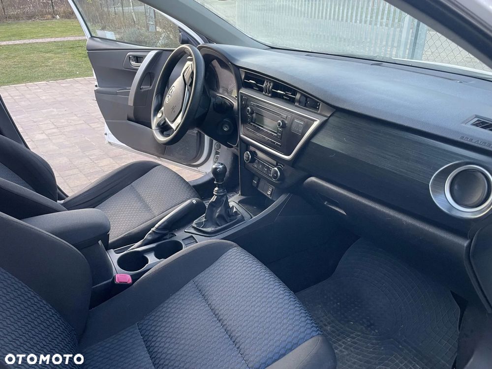 Toyota Auris 1.33 VVT-i Active - 7