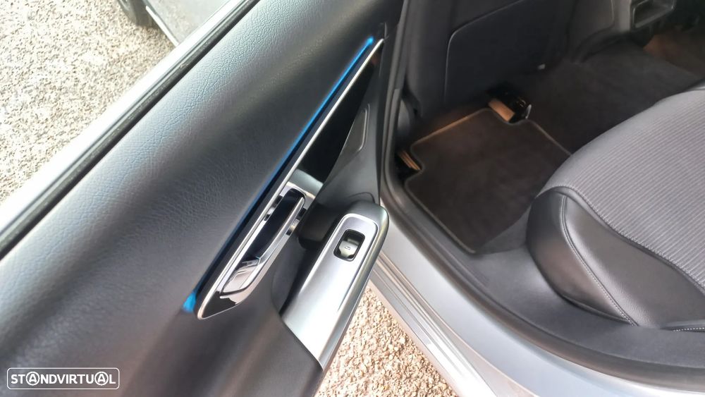 Mercedes-Benz C 220 Station d 9G-TRONIC Avantgarde - 29