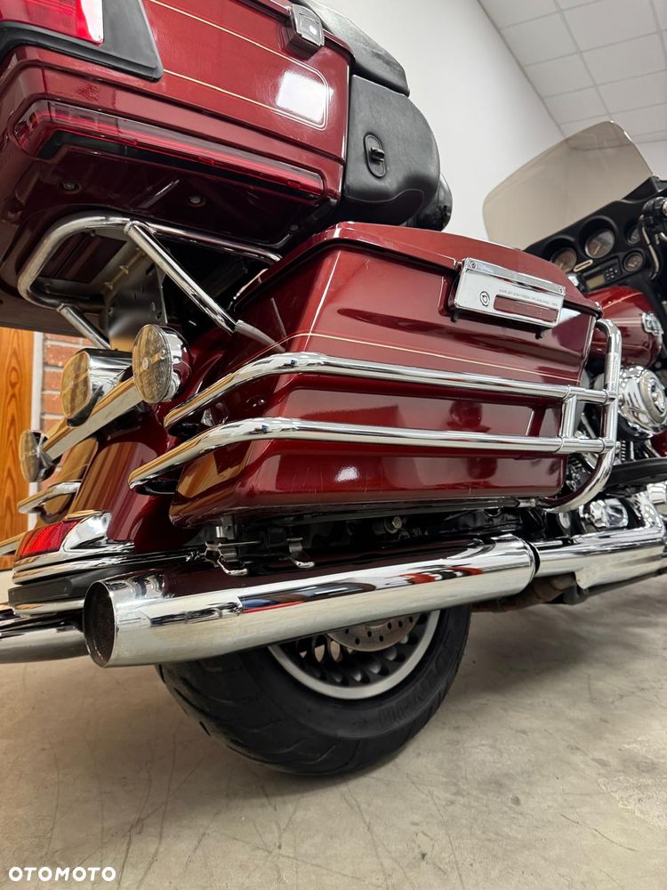 Harley-Davidson FLHTCU Ultra - 5